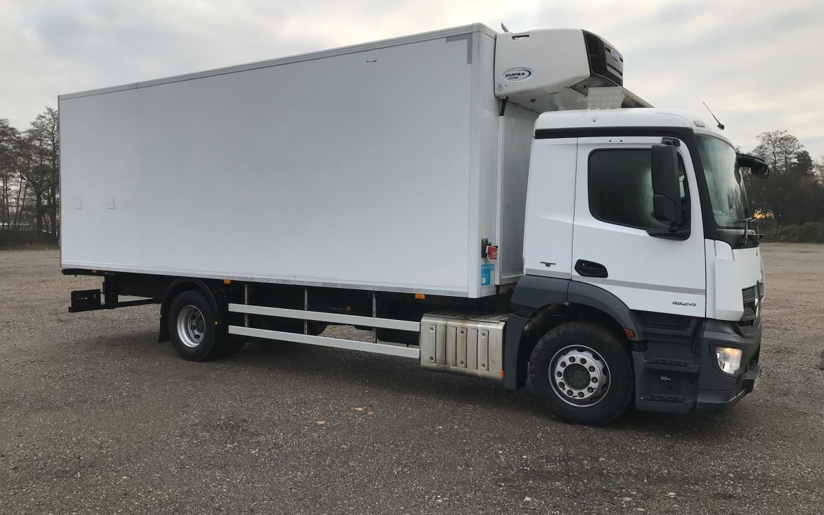 Mercedes-Benz Antos 18.24L refrigerated rigid for sale - Dawsondirect